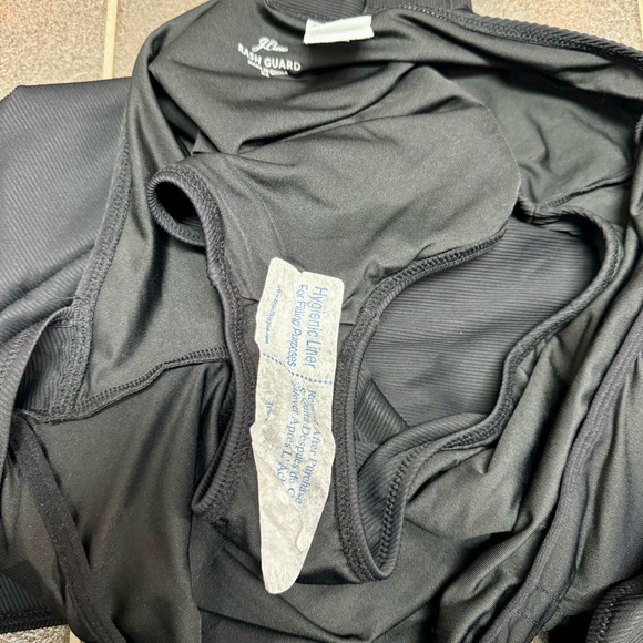 NEW J. Crew Active Ribbed Long Sleeve One Piece Swimsuit Rash Guard Black 22 NWT - Picture 5 of 11